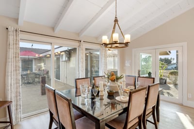 Luxury Villa Photo #19