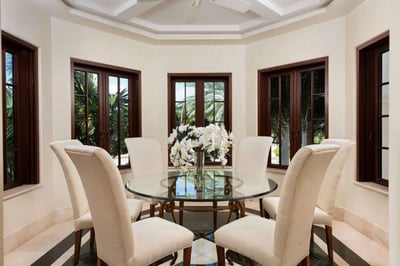 Luxury Villa Photo #15