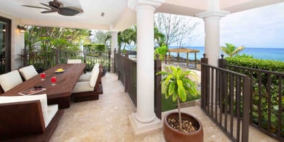 Luxury Villa Photo #3