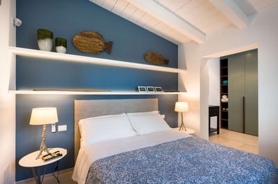 Luxury Villa Photo #44