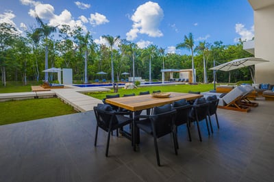 Luxury Villa Photo #15