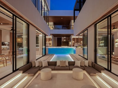 Luxury Villa Photo #4