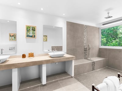 Luxury Villa Photo #30