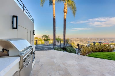 Luxury Villa Photo #9
