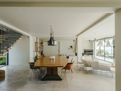 Luxury Villa Photo #19