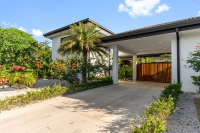 Villa Tramontana – Parking Space