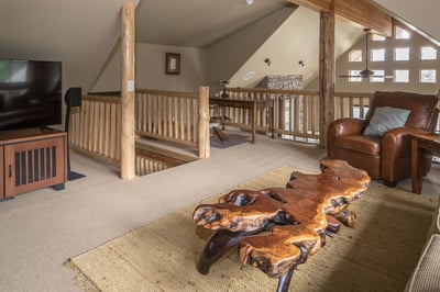 Luxury Villa Photo #6