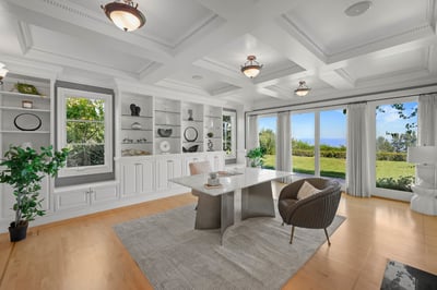 Luxury Villa Photo #21