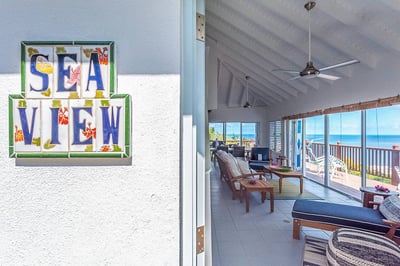 Luxury Villa Photo #6