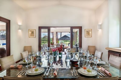 Luxury Villa Photo #22