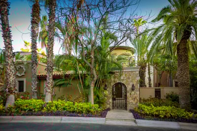 Luxury Villa Photo #27