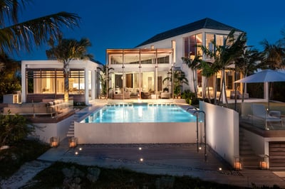 Luxury Villa Photo #3