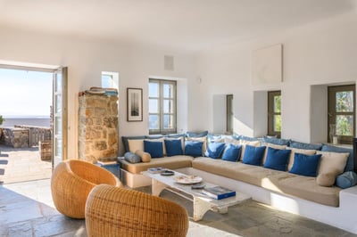 Luxury Villa Photo #34