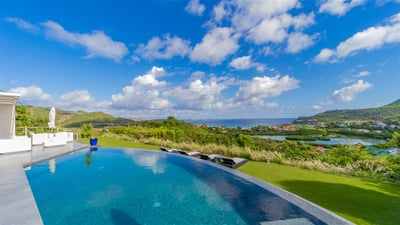 Luxury Villa Photo #9