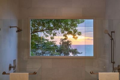 Luxury Villa Photo #20