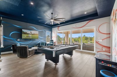 Luxury Villa Photo #32