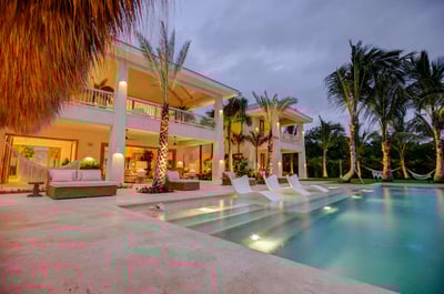 Luxury Villa Photo #11