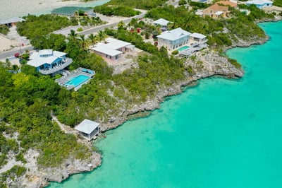 Luxury Villa Photo #40