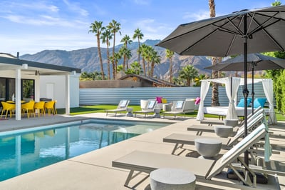 Luxury Villa Photo #8