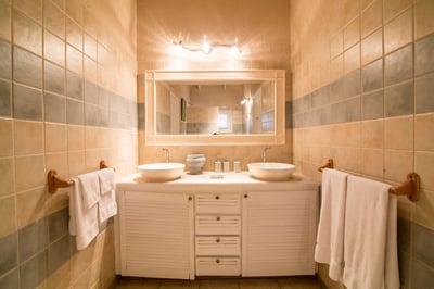 Luxury Villa Photo #23