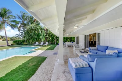 Luxury Villa Photo #9
