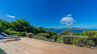 Luxury Villa Photo #9