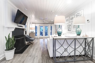 Luxury Villa Photo #16