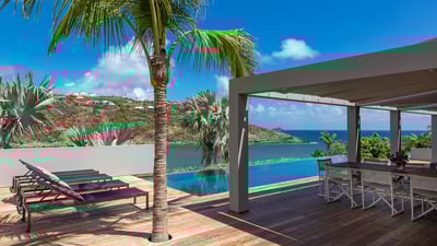 Luxury Villa Photo #12