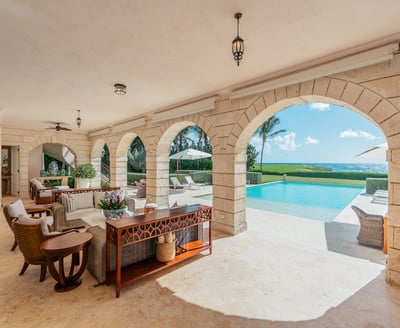 Luxury Villa Photo #14