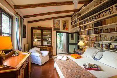 Luxury Villa Photo #45