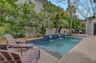 Luxury Villa Photo #2