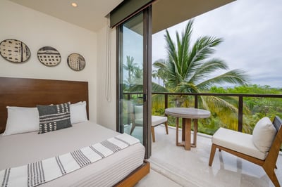 Luxury Villa Photo #37