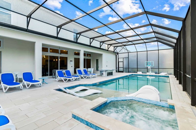 Royal Flush at Villatel Village Solterra