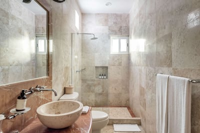 Luxury Villa Photo #48