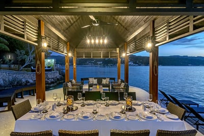 Luxury Villa Photo #5