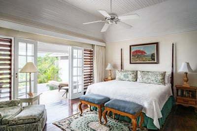 Luxury Villa Photo #8