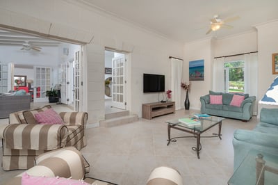 Luxury Villa Photo #14