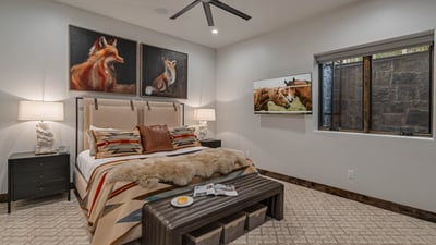 King suite 3 on lower level