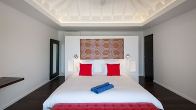 Luxury Villa Photo #23