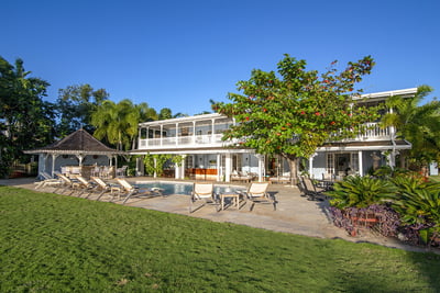 Luxury Villa Photo #6