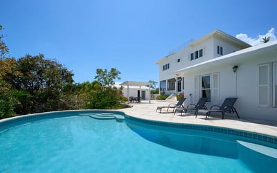 Luxury Villa Photo #8