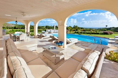 Luxury Villa Photo #6