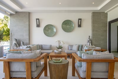 Luxury Villa Photo #25