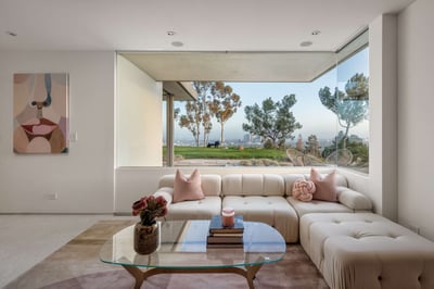 Luxury Villa Photo #23