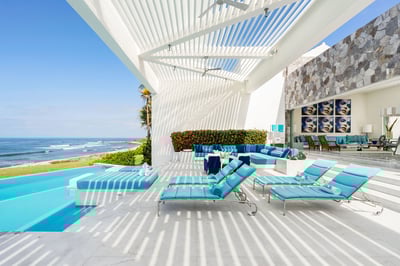Luxury Villa Photo #7