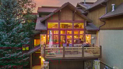 Aerial view of the front of Chalet Couloir