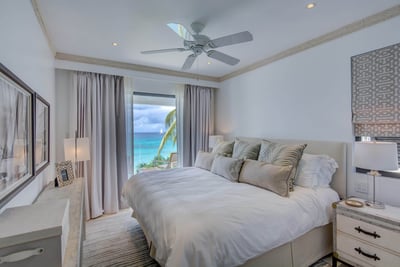 Luxury Villa Photo #14