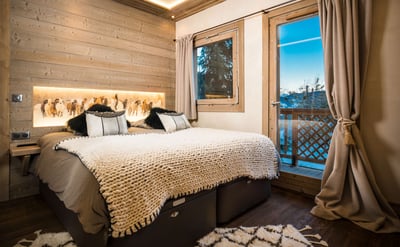Luxury Villa Photo #18