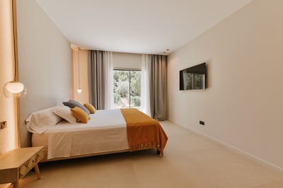 Luxury Villa Photo #29