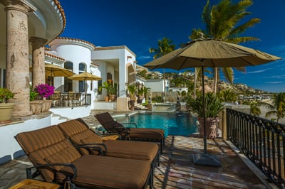 Luxury Villa Photo #2